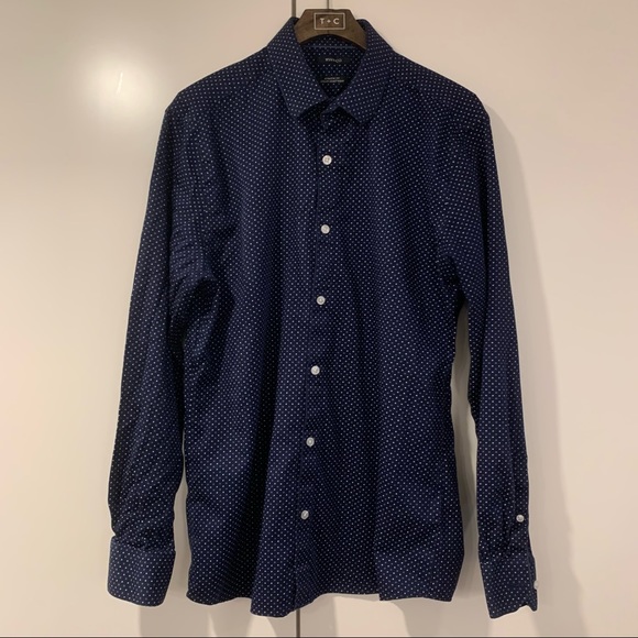 RW&Co Men's Navy Blue Dress Shirt with White Dot Detailing Size Medium - Picture 2 of 6